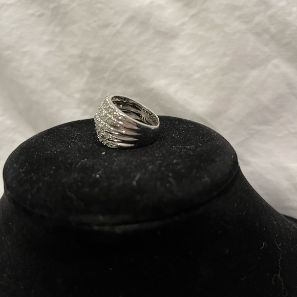 Fifth Avenue stacked crystal ring - Picture 2 of 2